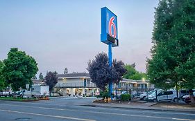 Motel 6 in Salem Oregon